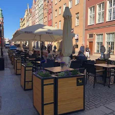 Fama Old Town Apartahotel