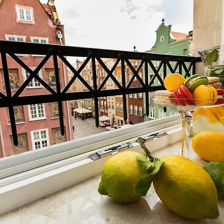 Apartahotel Fama Old Town 3*